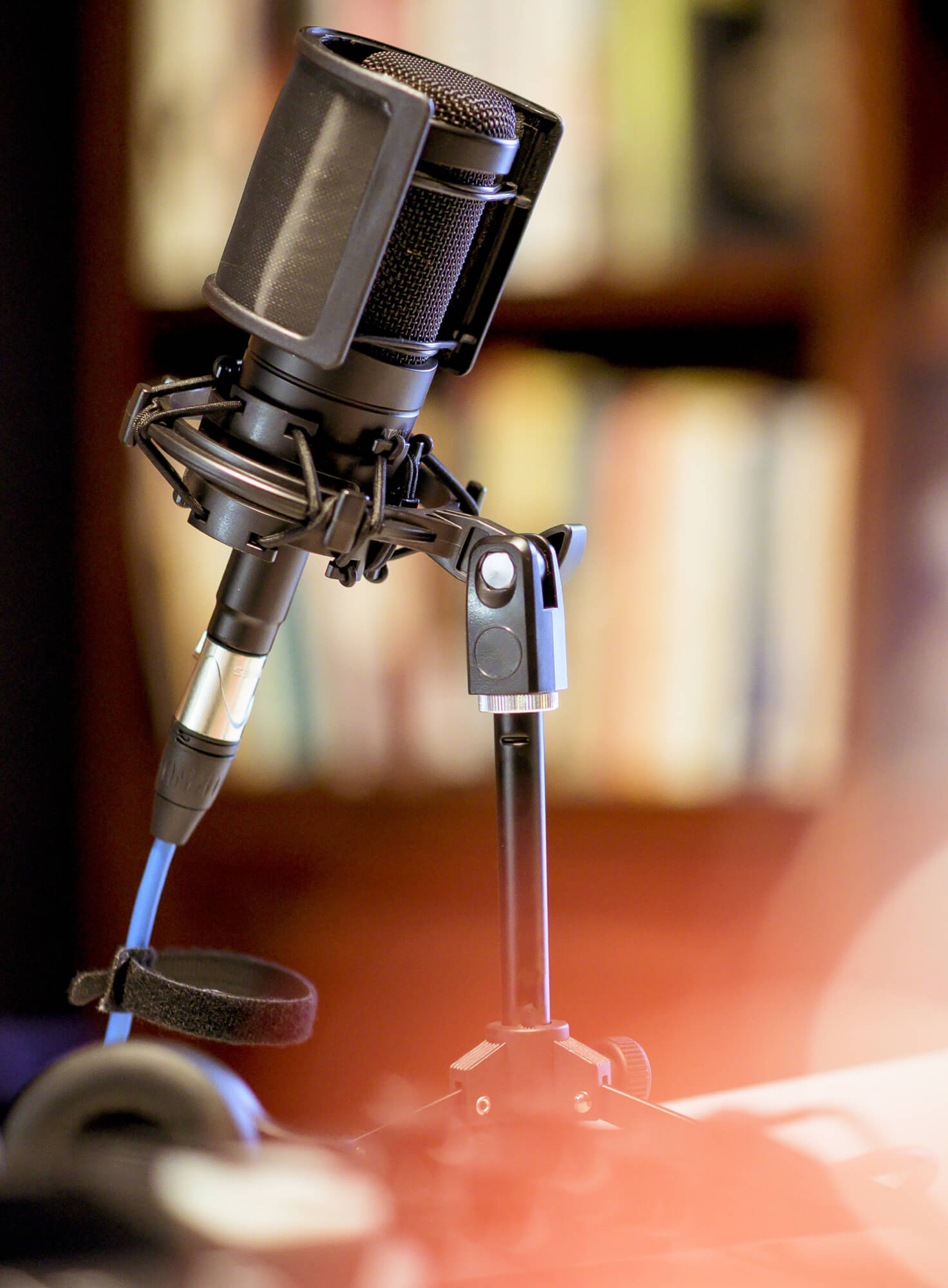 65e5b4b6a67af4231c8c96a2_06 Distributing radio broadcasting across Africa